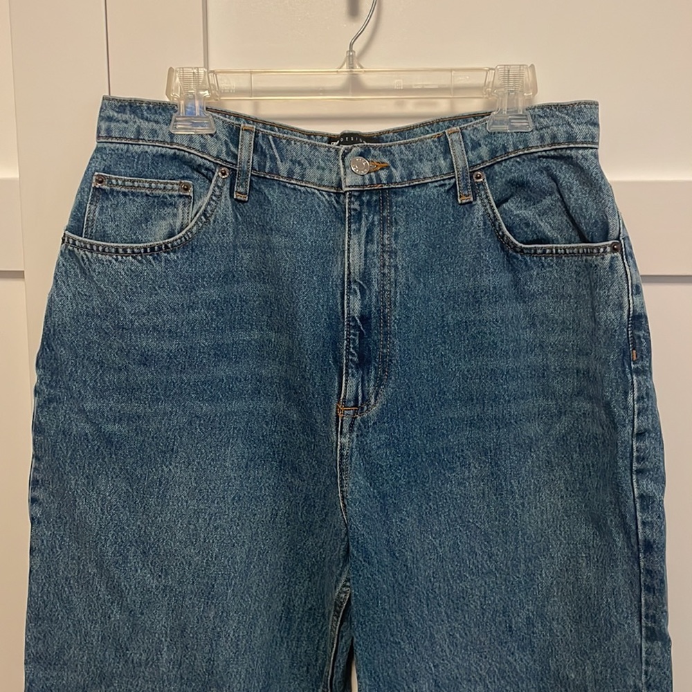 Medium wash mom jeans